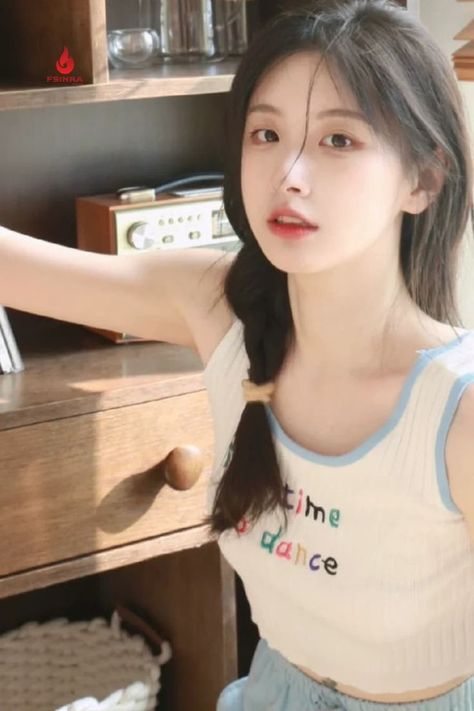 女人张开腿让男人添